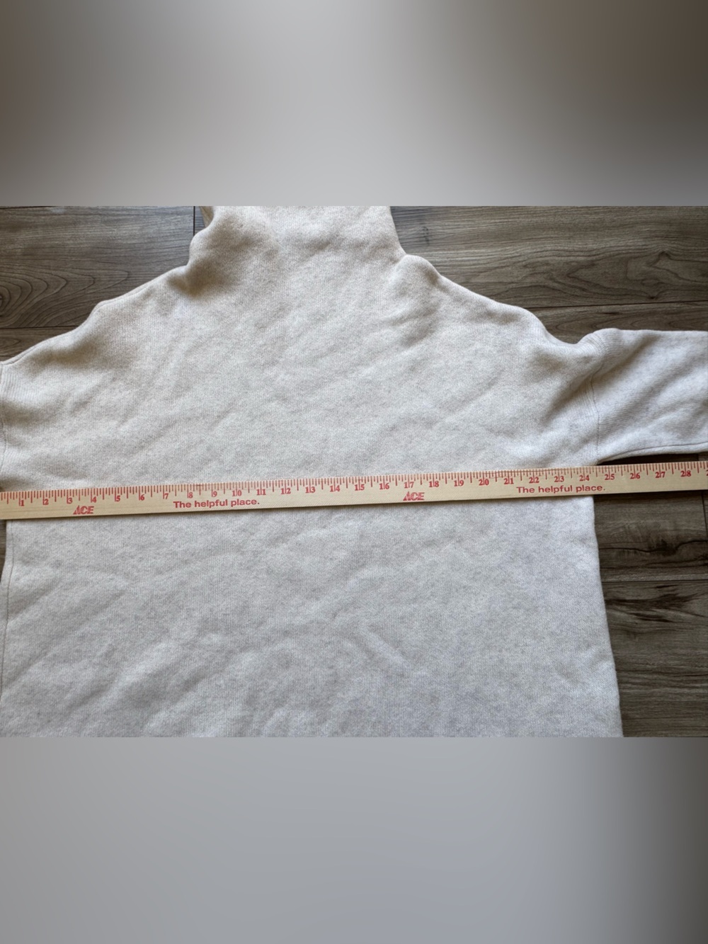 VINCE Women's Funnel Neck Pullover Sweater Size M Cream Cashmere blend - Picture 8 of 12